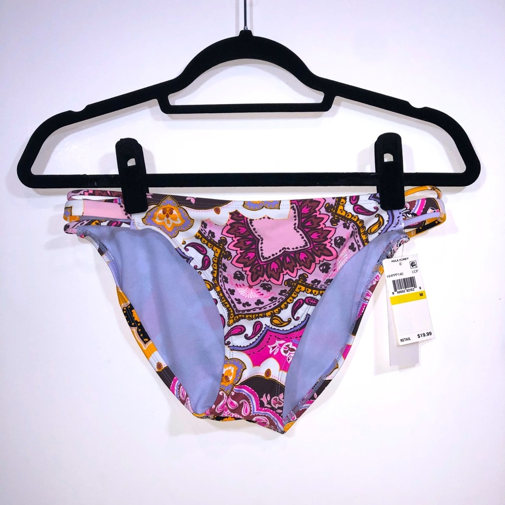 NWT Hula Honey M pink/gold/lavender paisley print triple string swim bottom